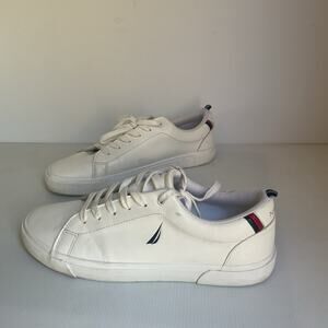 Nautica White Casual Sneakers Men Size 10.5 Lace Up Low Top Shoes